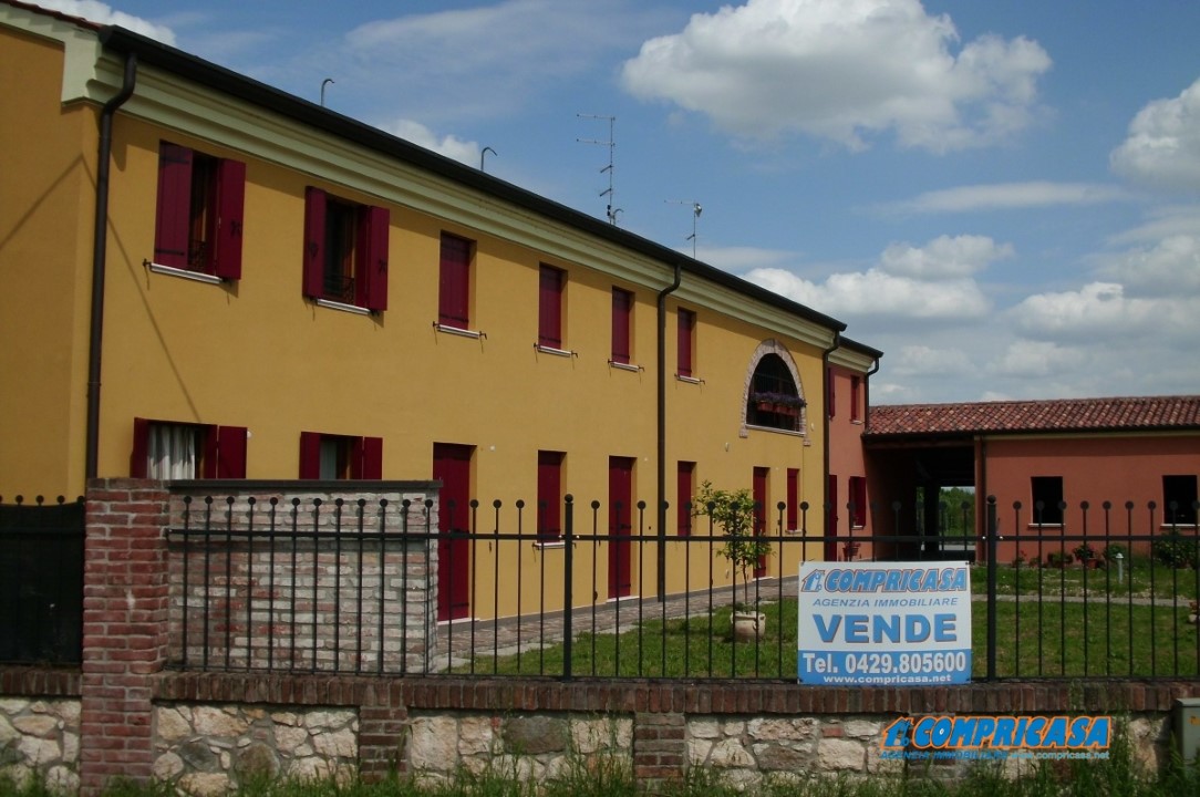 Vendita Casa Semindipendente Casale di Scodosia