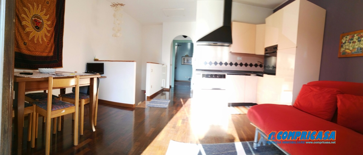 Appartamento CAVAION VERONESE affitto  Cavaion Veronese  Compricasa Agenzia Immobiliare