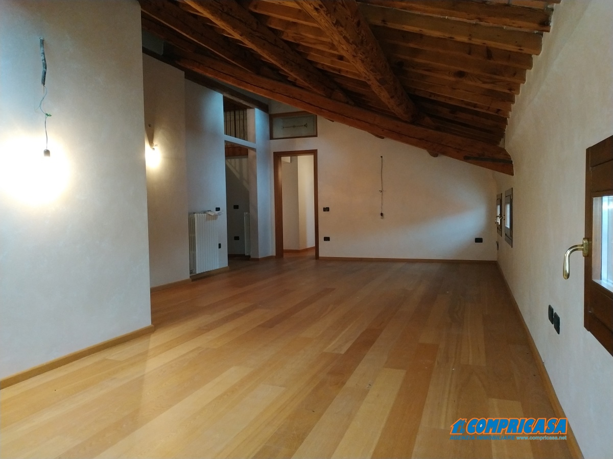  montagnana vendita quart: montagnana compricasa agenzia immobiliare