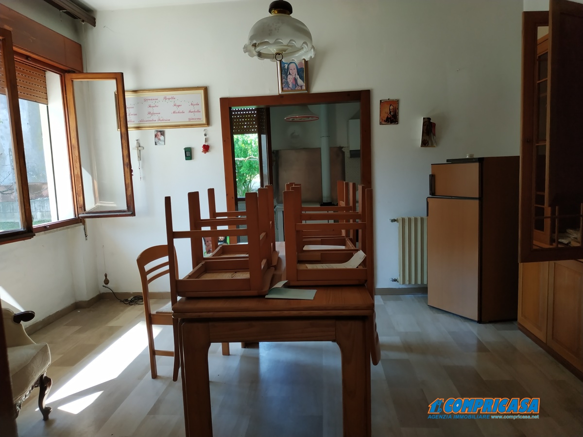 Villa Bifamiliare MONTAGNANA vendita  Borgo San Marco  Compricasa Agenzia Immobiliare