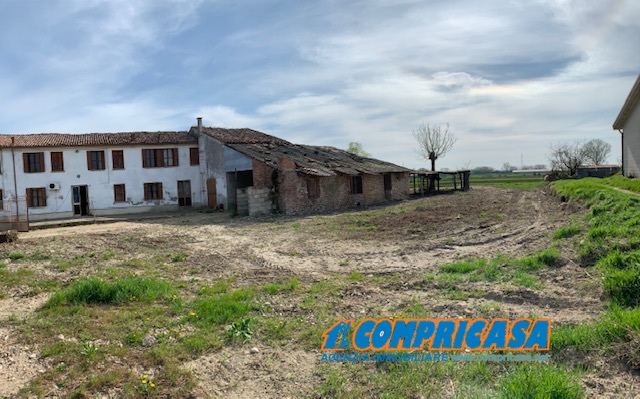 Rustico - Cascina ITALIA vendita  Saletto  Compricasa Agenzia Immobiliare