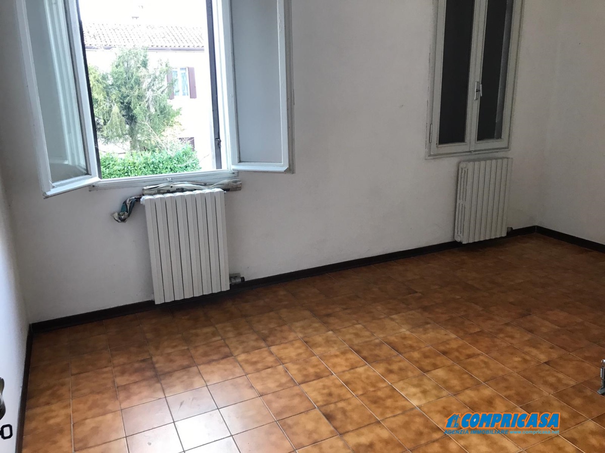 Villa Bifamiliare MONTAGNANA vendita  Montagnana  Compricasa Agenzia Immobiliare