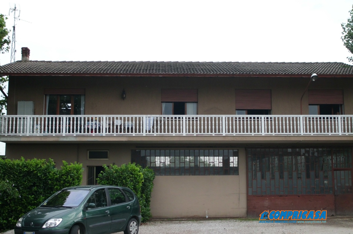 Appartamento MONTAGNANA affitto  Montagnana  Compricasa Agenzia Immobiliare
