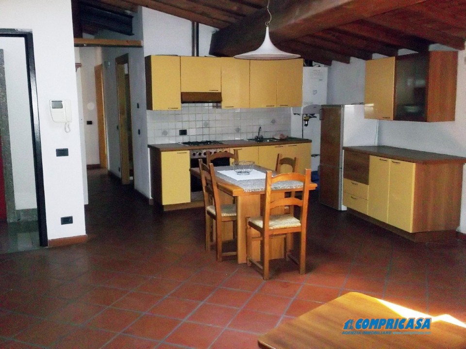  bardolino vendita quart: calmasino compricasa-agenzia-immobiliare