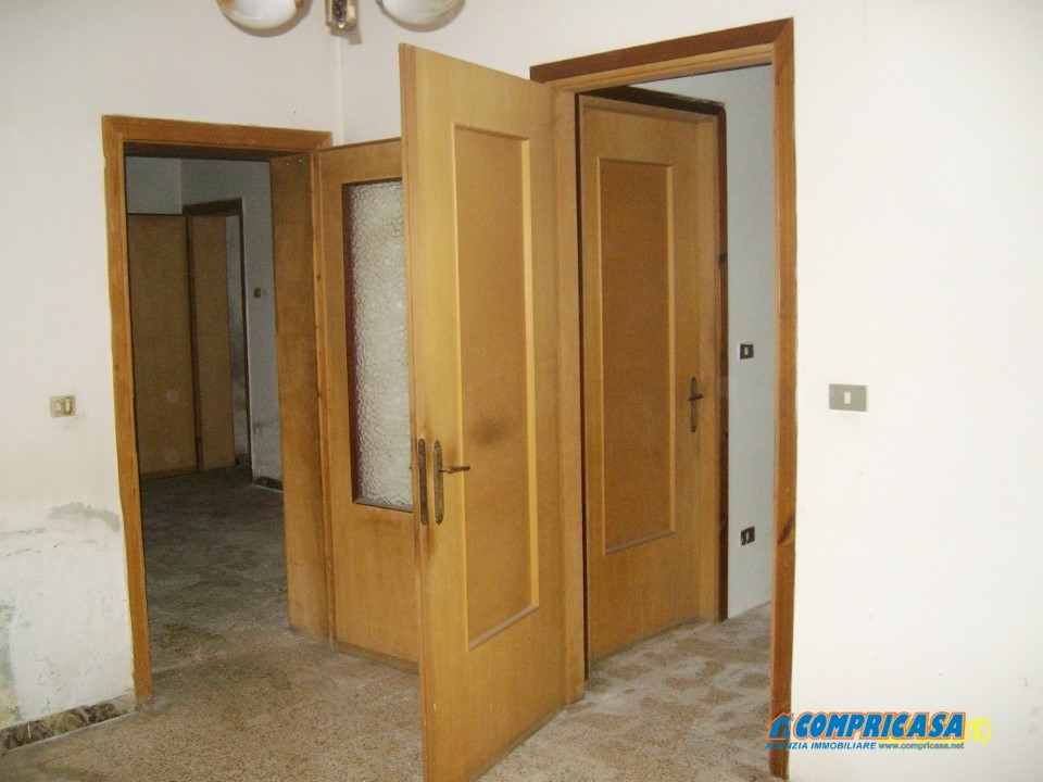 Rustico - Cascina SALETTO vendita  Saletto  Compricasa Agenzia Immobiliare