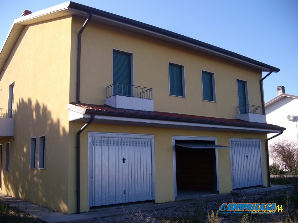 Appartamento ROVEREDO DI GUÀ vendita  Roveredo di Guà  Compricasa Agenzia Immobiliare
