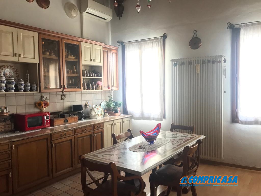 Appartamento MONTAGNANA vendita  Montagnana  Compricasa Agenzia Immobiliare