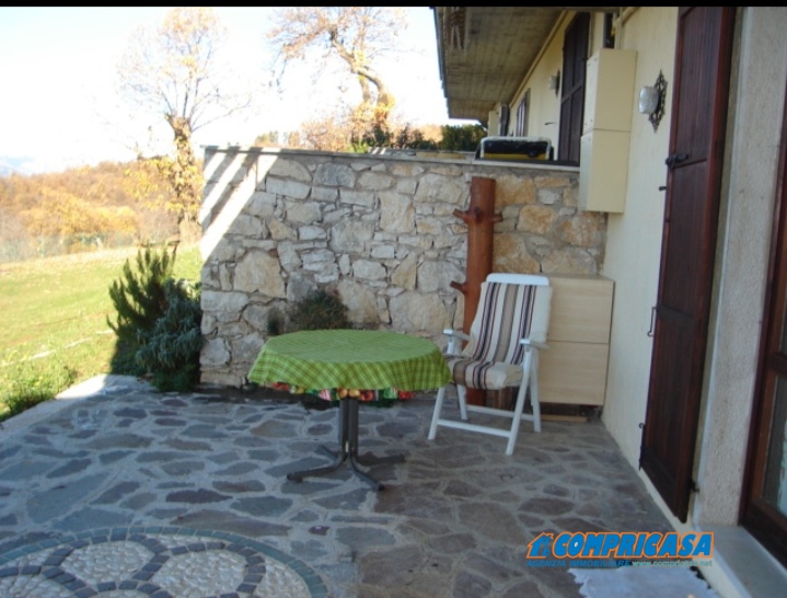 Appartamento SAN ZENO DI MONTAGNA vendita  San Zeno di Montagna  Compricasa Agenzia Immobiliare