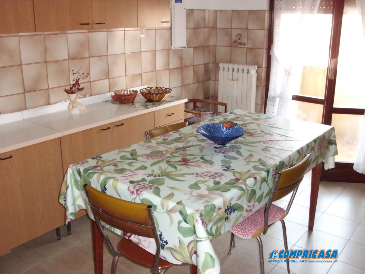 Appartamento BEVILACQUA vendita  Bevilacqua  Compricasa Agenzia Immobiliare