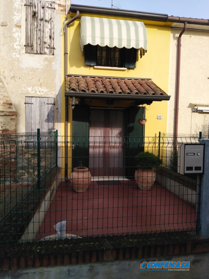 Villa Bifamiliare ROVEREDO DI GUÀ vendita  Roveredo di Guà  Compricasa Agenzia Immobiliare