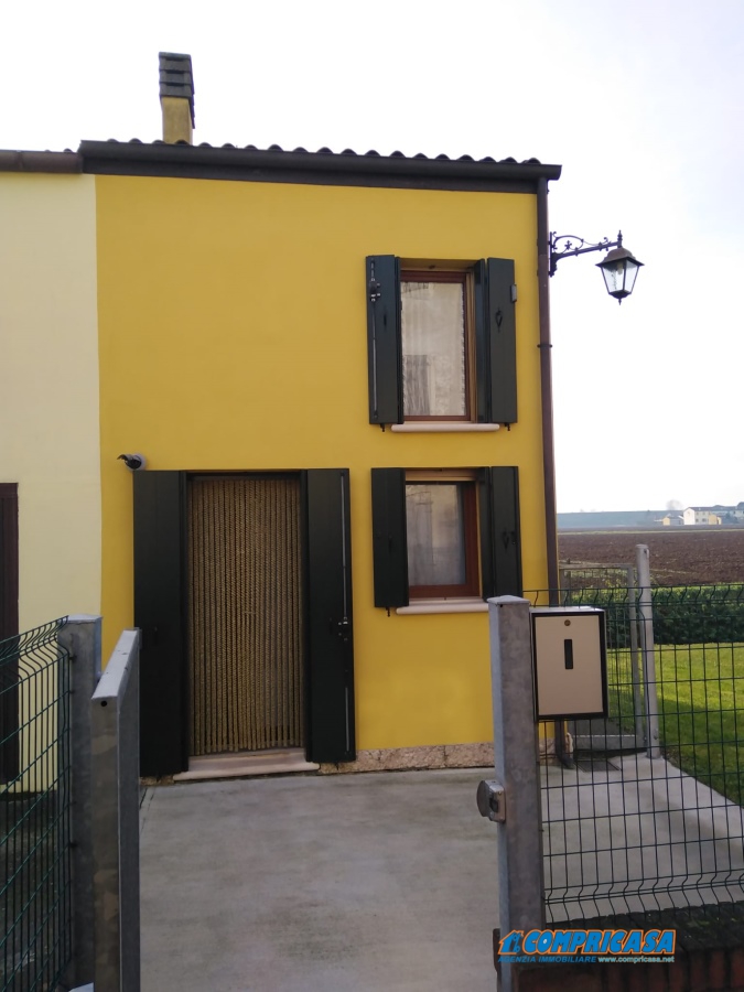  roveredo di guà vendita quart: roveredo di guà compricasa agenzia immobiliare