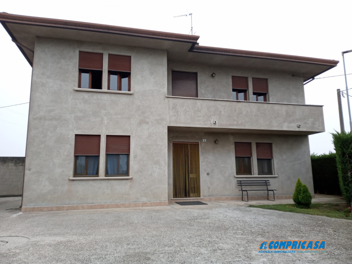  ponso vendita quart: ponso compricasa agenzia immobiliare
