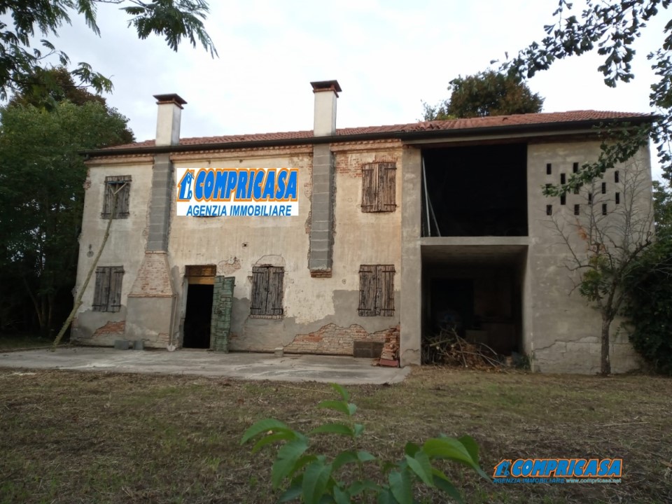  montagnana vendita quart: montagnana compricasa-agenzia-immobiliare