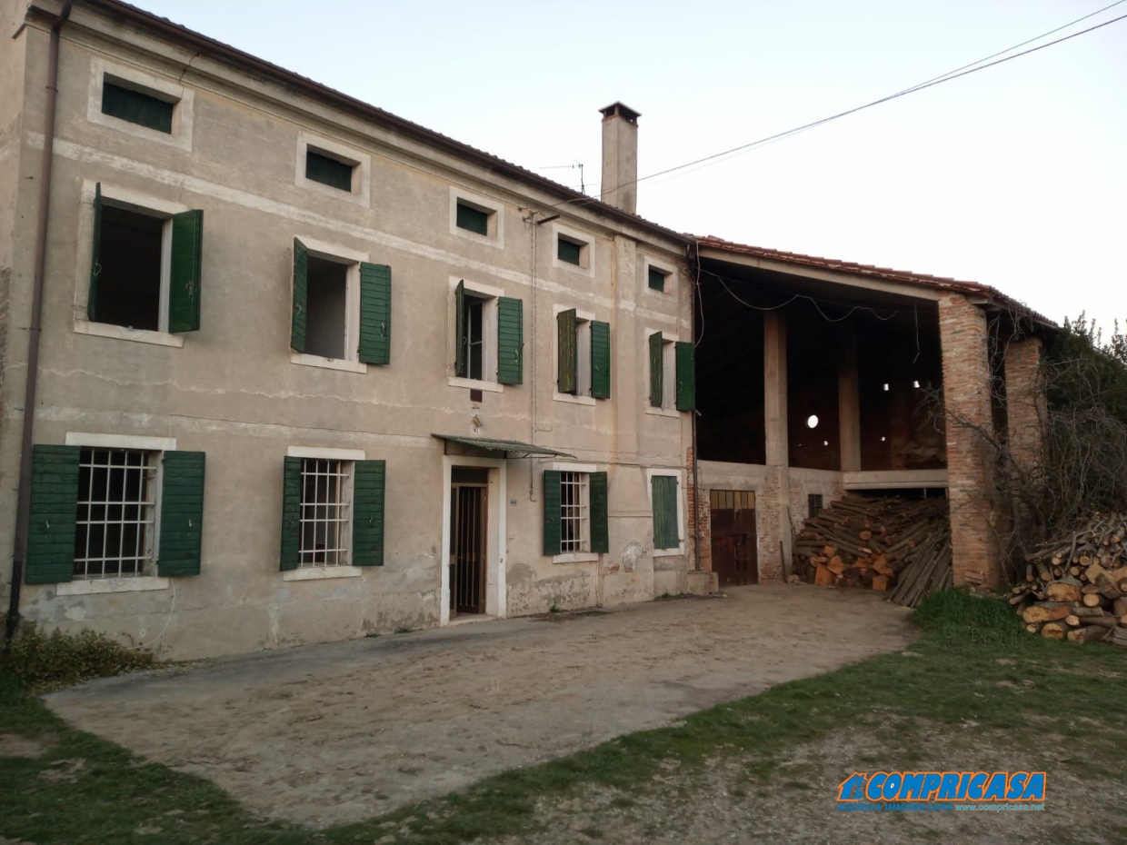 rustico casale a Montagnana 300 metri quadri