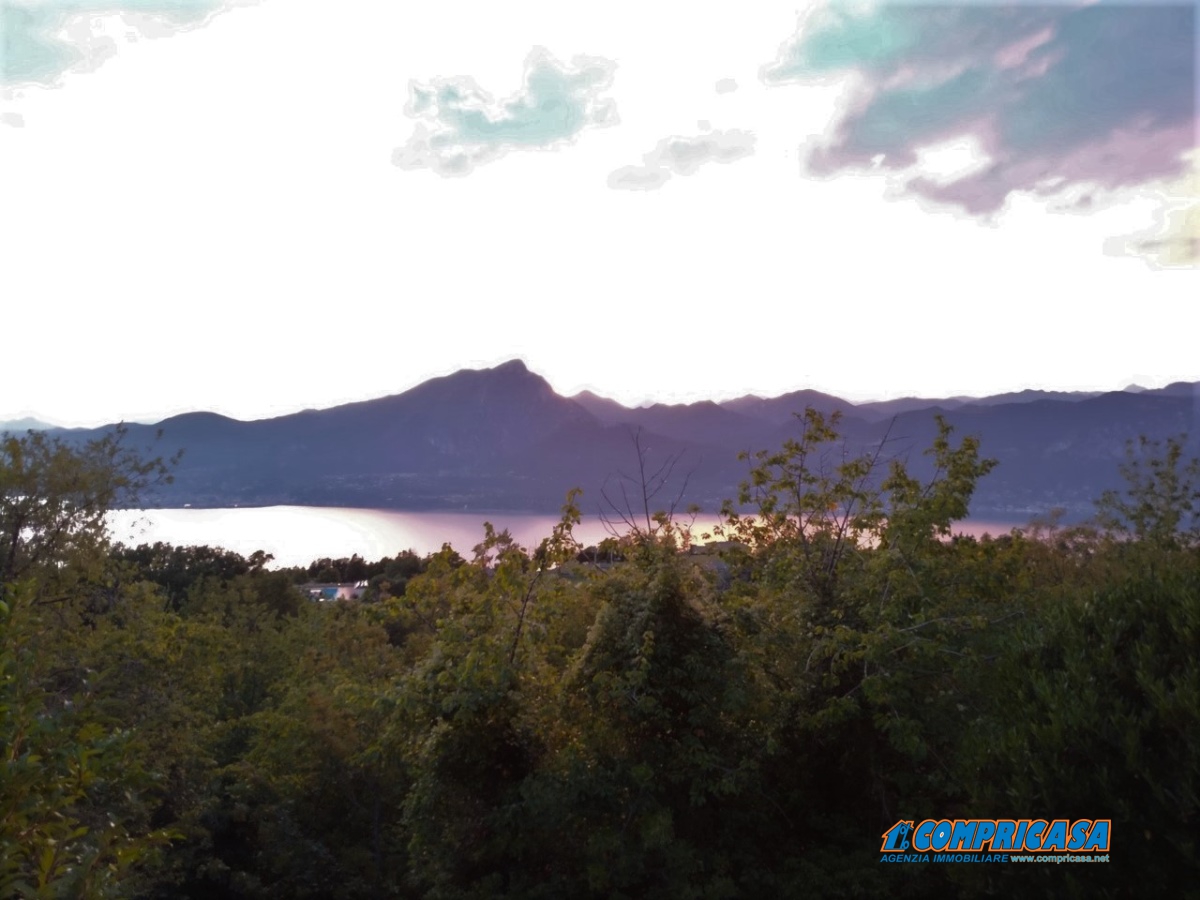 Villa SAN ZENO DI MONTAGNA vendita  San Zeno di Montagna  Compricasa Agenzia Immobiliare